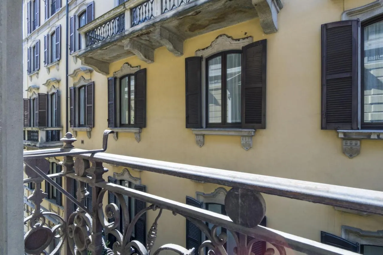 Easylife - Elegante Dimora A Due Minuti Dal Duomo Lägenhet Milano Italien